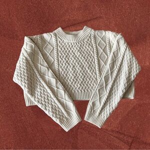 H&M Cream Cable Knit Cropped Sweater – Size L